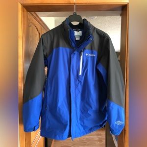 Columbia omni-tech waterproof breathable shell jacket w/ removable zip hood; L